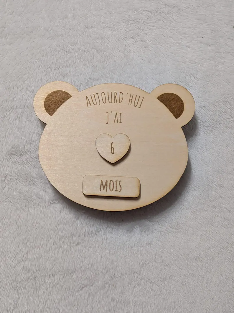 Plaque étapes bébé en bois ourson - Carte milestone 1 mois à 12 ans